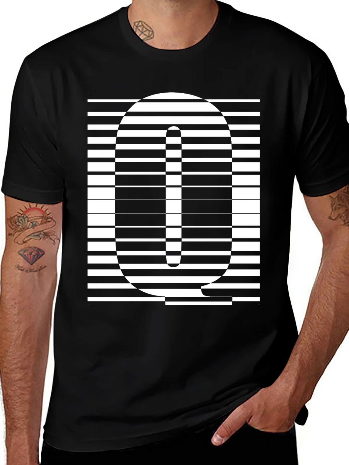 Striped Q Graphic Tee - Modern Style product image 1