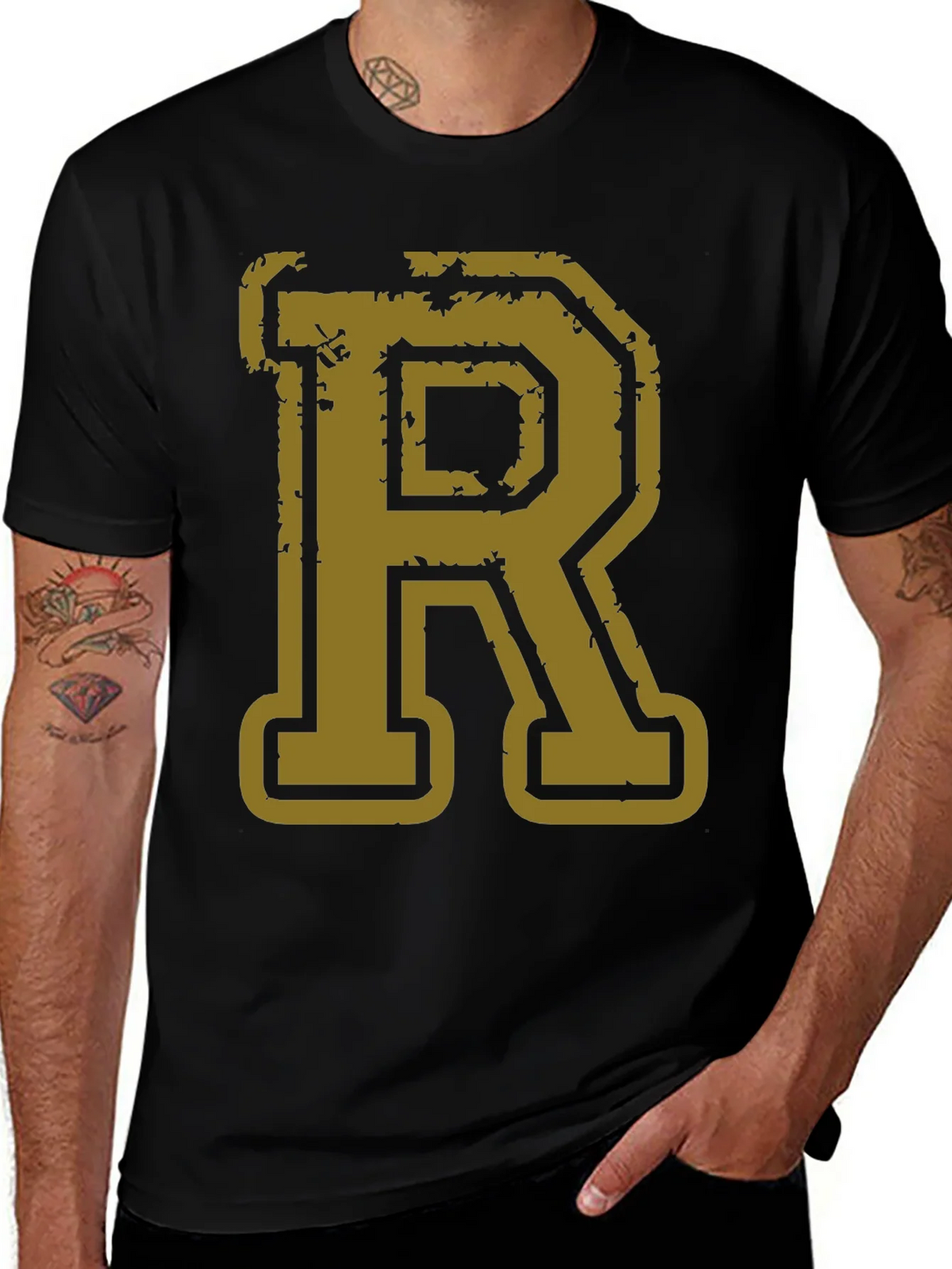Letter R Graphic Print Black T-Shirt product image 1