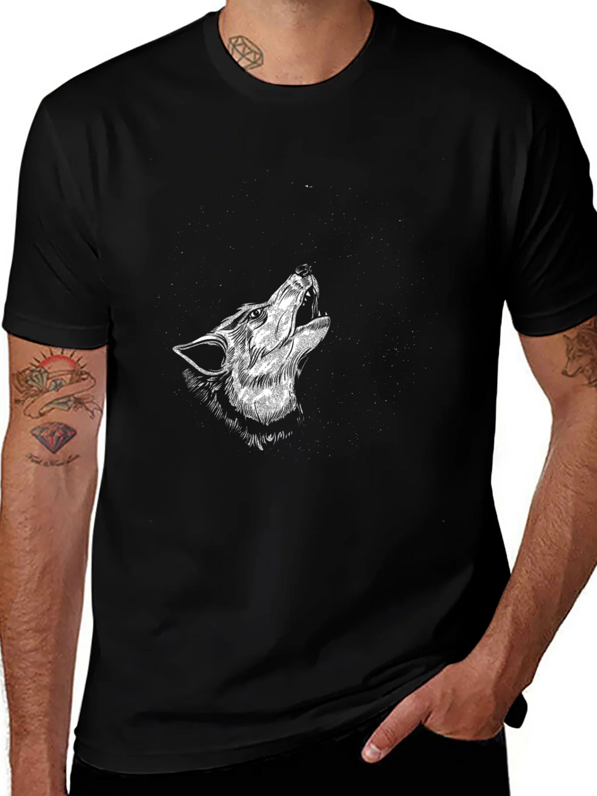 Black Wolf Howl Graphic Tee - Stylish Mens T-Shirt product image 1